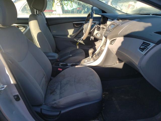 Photo 4 VIN: 5NPDH4AE9DH424152 - HYUNDAI ELANTRA GL 