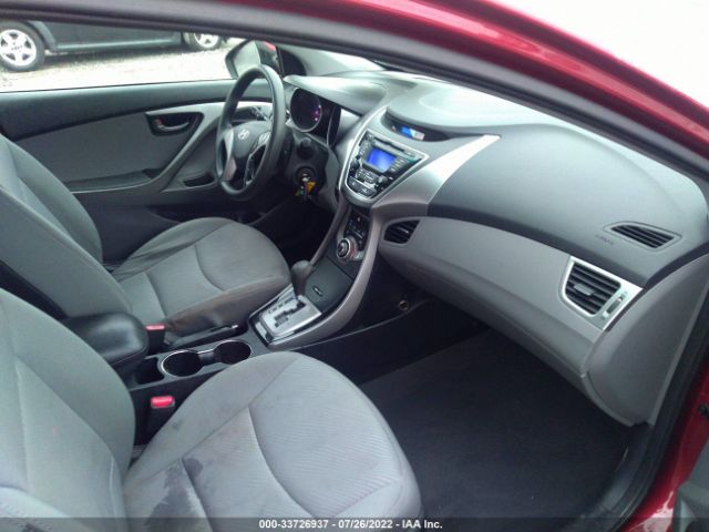 Photo 4 VIN: 5NPDH4AE9DH428427 - HYUNDAI ELANTRA 