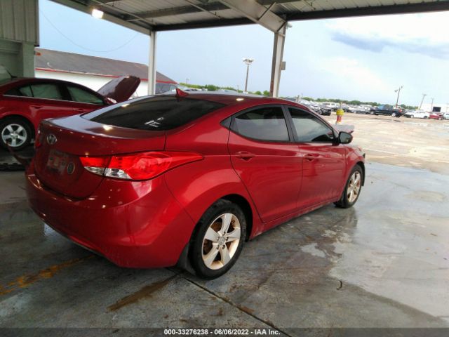 Photo 3 VIN: 5NPDH4AE9DH428699 - HYUNDAI ELANTRA 