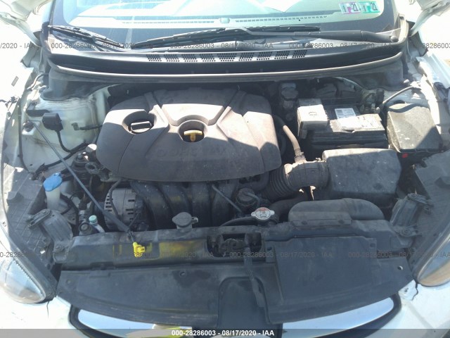 Photo 9 VIN: 5NPDH4AE9DH431568 - HYUNDAI ELANTRA 