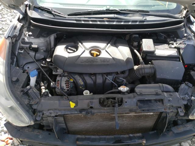 Photo 6 VIN: 5NPDH4AE9DH439489 - HYUNDAI ELANTRA GL 