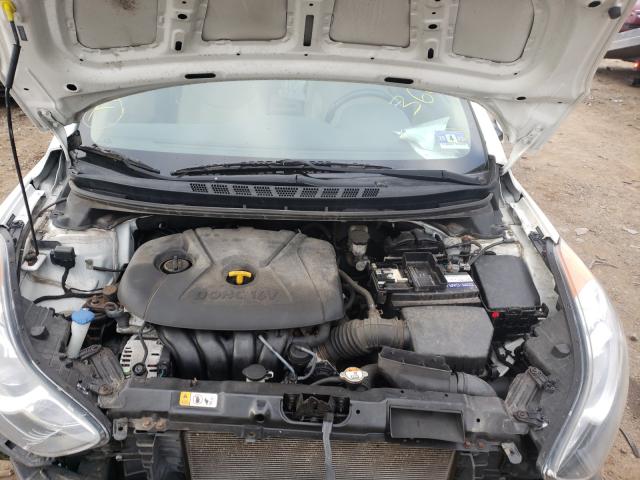 Photo 6 VIN: 5NPDH4AE9DH452629 - HYUNDAI ELANTRA GL 