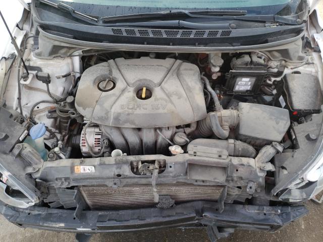 Photo 6 VIN: 5NPDH4AE9EH460201 - HYUNDAI ELANTRA SE 