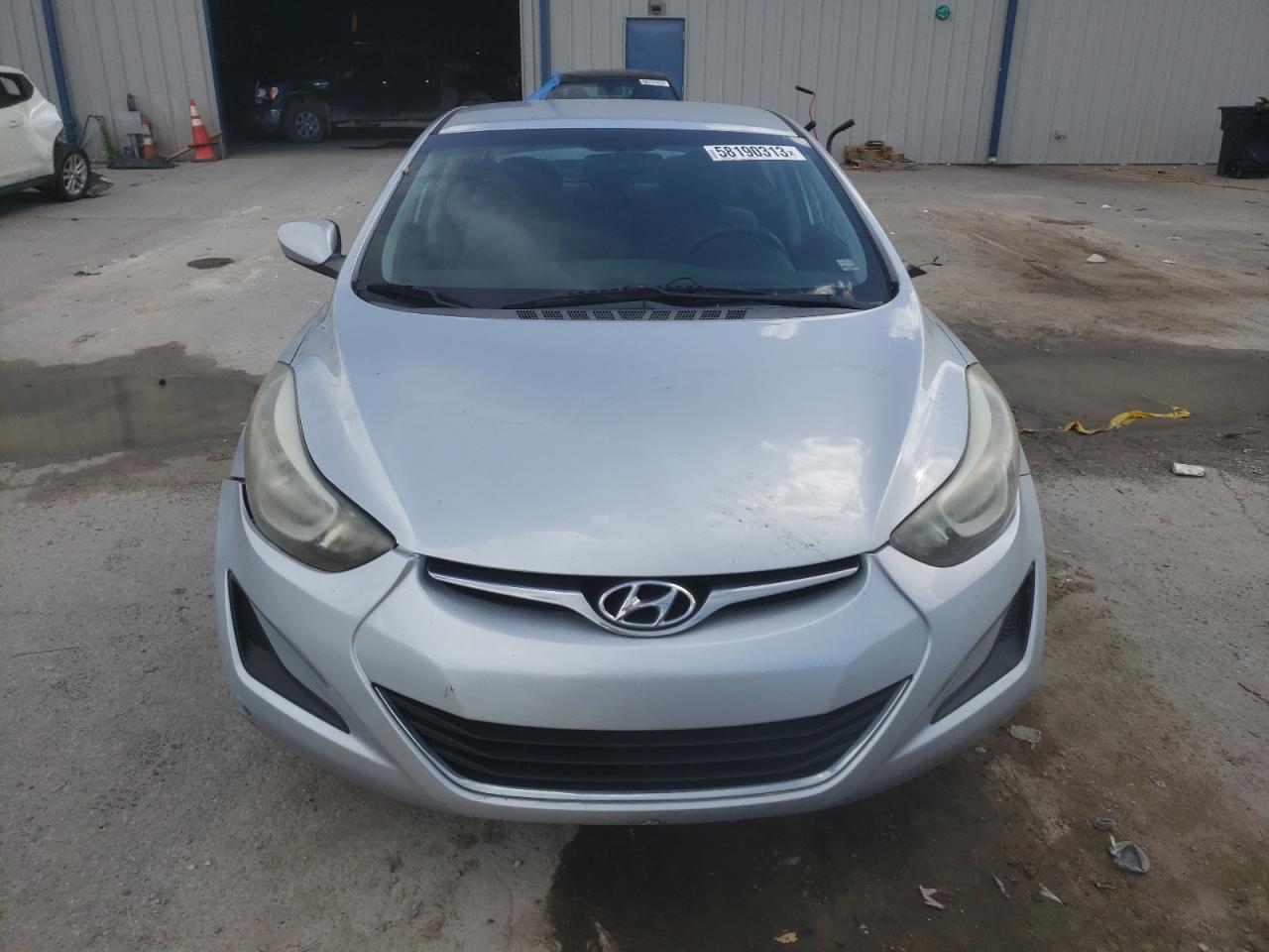 Photo 4 VIN: 5NPDH4AE9EH462711 - HYUNDAI ELANTRA 