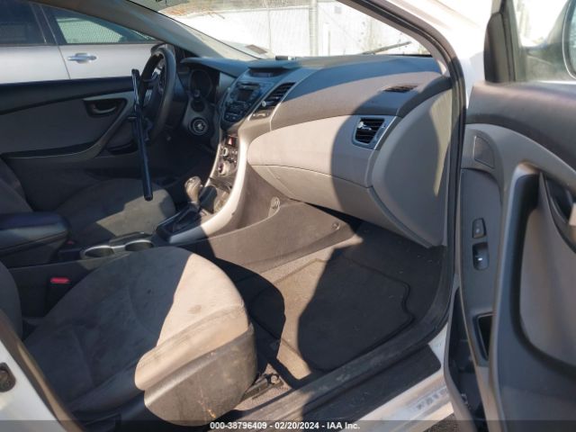 Photo 4 VIN: 5NPDH4AE9EH462840 - HYUNDAI ELANTRA 