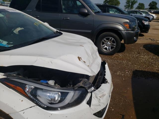 Photo 8 VIN: 5NPDH4AE9EH477032 - HYUNDAI ELANTRA SE 