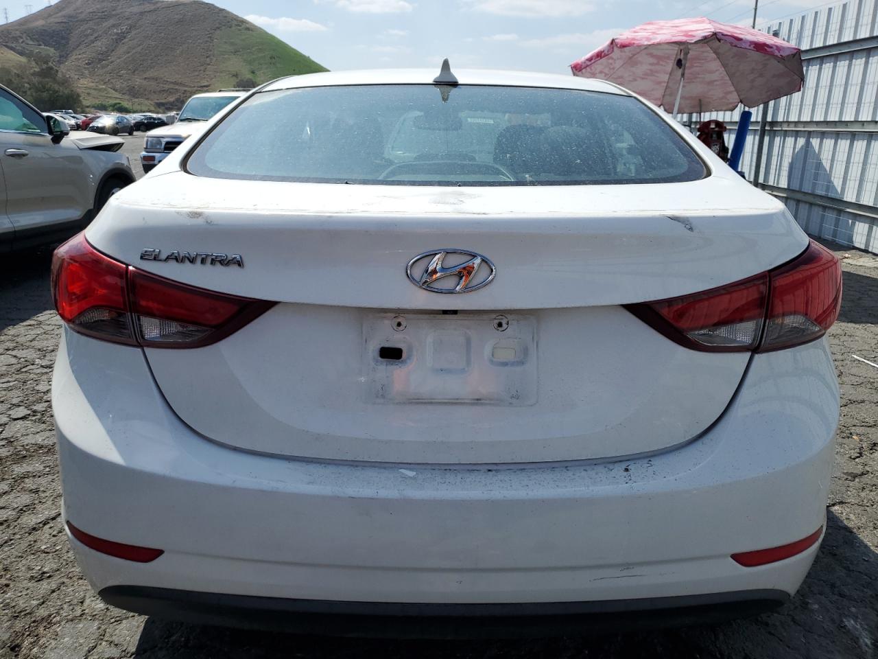 Photo 5 VIN: 5NPDH4AE9EH496888 - HYUNDAI ELANTRA 