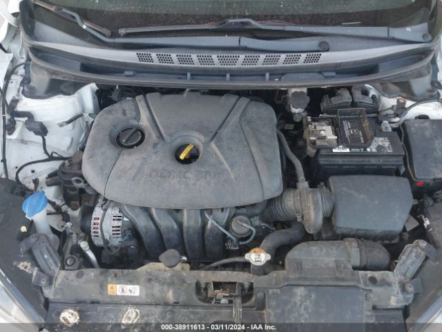 Photo 9 VIN: 5NPDH4AE9EH516170 - HYUNDAI ELANTRA 