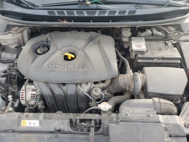 Photo 6 VIN: 5NPDH4AE9EH524091 - HYUNDAI ELANTRA SE 