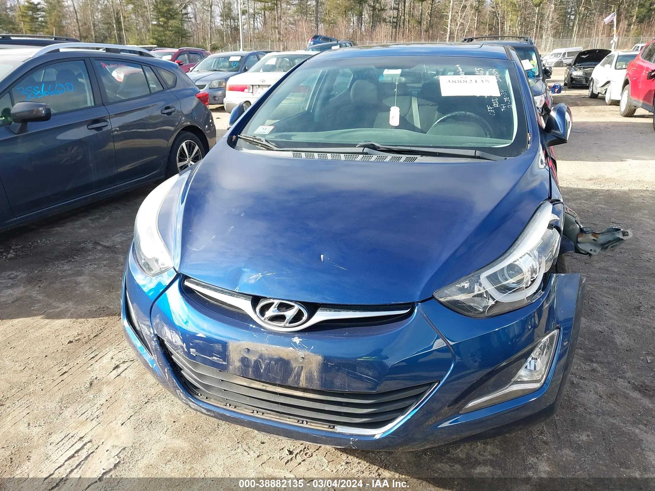 Photo 11 VIN: 5NPDH4AE9FH554662 - HYUNDAI ELANTRA 