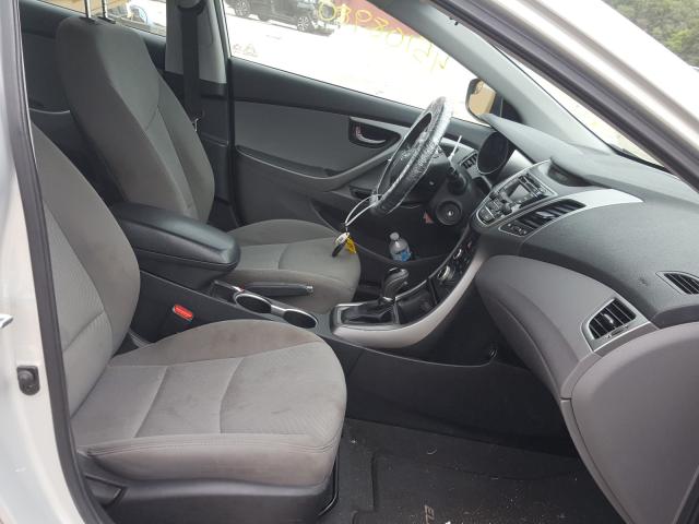 Photo 4 VIN: 5NPDH4AE9FH556590 - HYUNDAI ELANTRA SE 