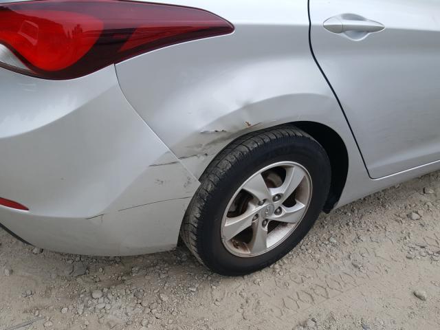 Photo 8 VIN: 5NPDH4AE9FH556590 - HYUNDAI ELANTRA SE 