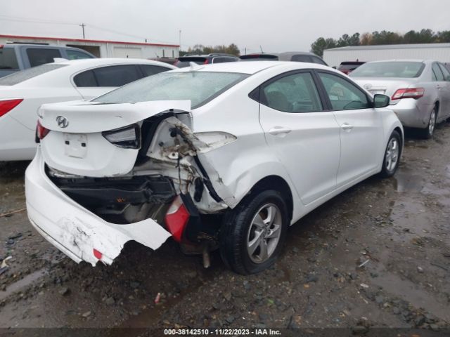 Photo 3 VIN: 5NPDH4AE9FH564317 - HYUNDAI ELANTRA 