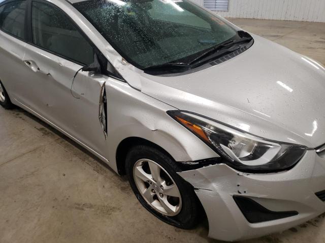 Photo 8 VIN: 5NPDH4AE9FH579190 - HYUNDAI ELANTRA SE 