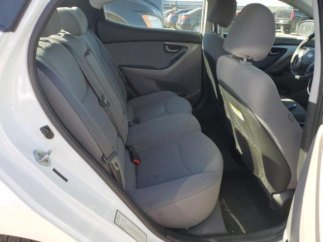 Photo 9 VIN: 5NPDH4AE9FH579691 - HYUNDAI ELANTRA SE 