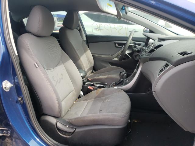 Photo 4 VIN: 5NPDH4AE9FH586169 - HYUNDAI ELANTRA SE 