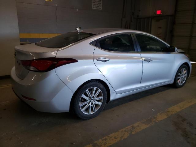 Photo 2 VIN: 5NPDH4AE9FH596149 - HYUNDAI ELANTRA SE 