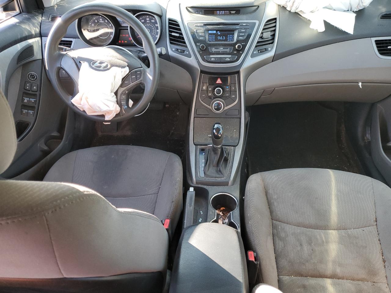 Photo 7 VIN: 5NPDH4AE9FH603102 - HYUNDAI ELANTRA 