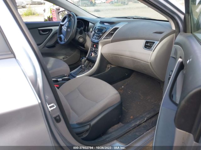 Photo 4 VIN: 5NPDH4AE9FH607005 - HYUNDAI ELANTRA 