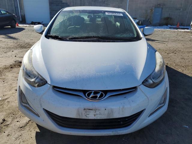 Photo 4 VIN: 5NPDH4AE9FH608221 - HYUNDAI ELANTRA 