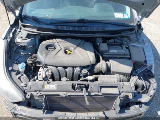 Photo 9 VIN: 5NPDH4AE9FH613144 - HYUNDAI ELANTRA 