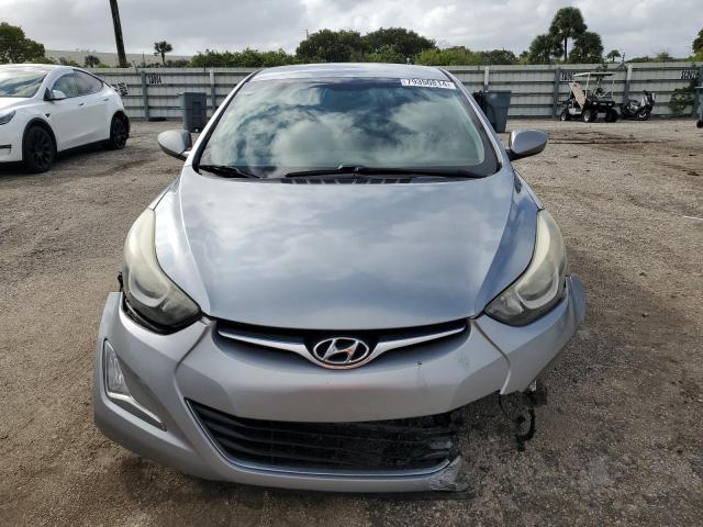 Photo 4 VIN: 5NPDH4AE9FH618683 - HYUNDAI ELANTRA SE 