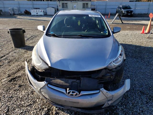 Photo 4 VIN: 5NPDH4AE9FH627853 - HYUNDAI ELANTRA 