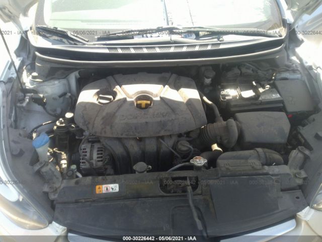 Photo 9 VIN: 5NPDH4AE9FH629778 - HYUNDAI ELANTRA 