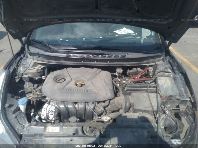 Photo 9 VIN: 5NPDH4AE9FH631045 - HYUNDAI ELANTRA 