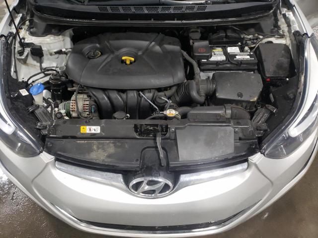 Photo 10 VIN: 5NPDH4AE9FH641607 - HYUNDAI ELANTRA SE 