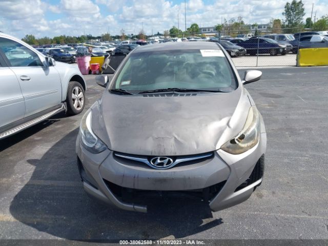 Photo 5 VIN: 5NPDH4AE9FH644135 - HYUNDAI ELANTRA 