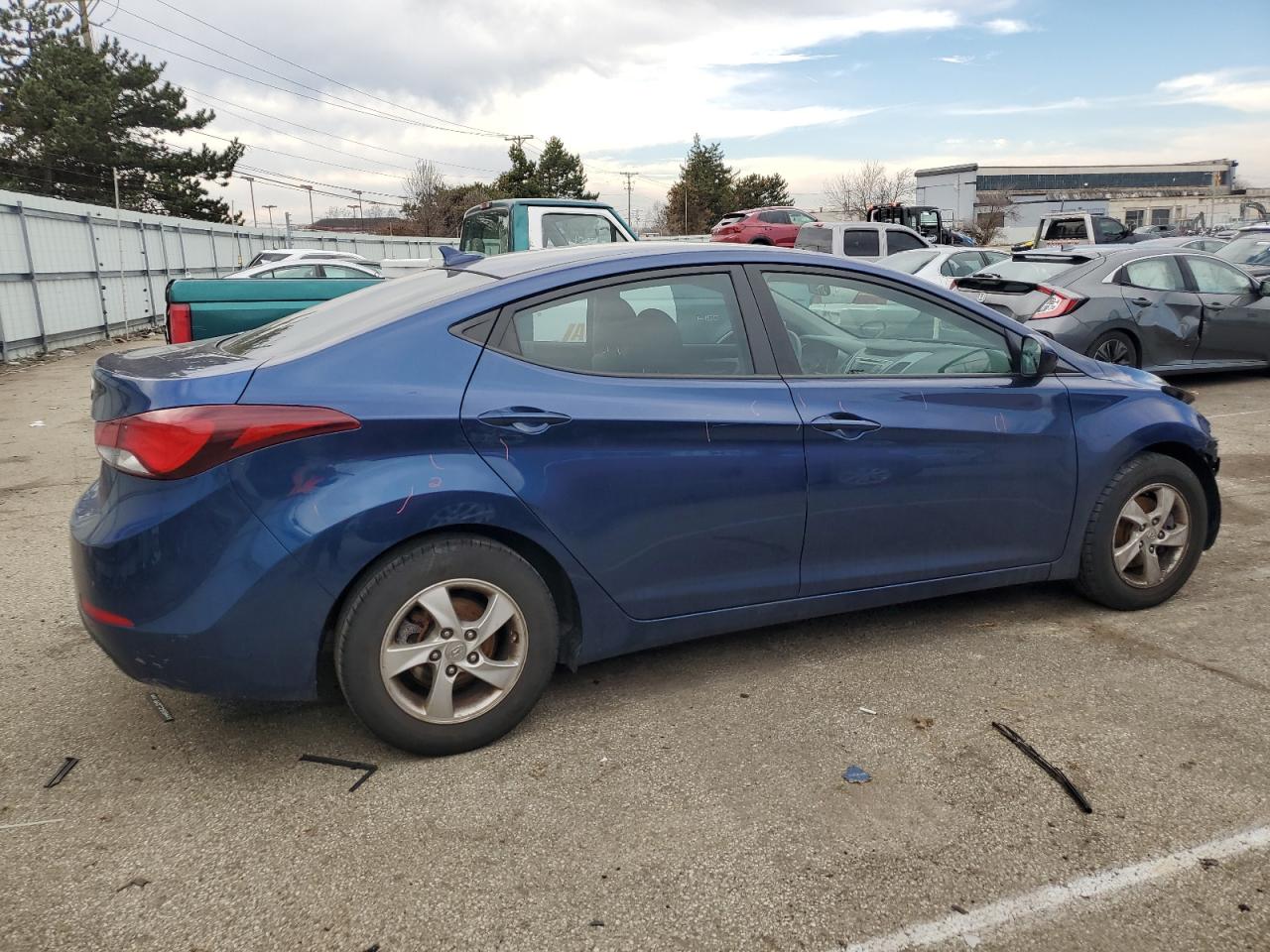 Photo 2 VIN: 5NPDH4AE9FH650727 - HYUNDAI ELANTRA 