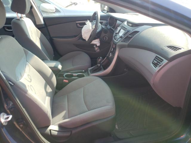 Photo 4 VIN: 5NPDH4AE9GH652835 - HYUNDAI ELANTRA SE 