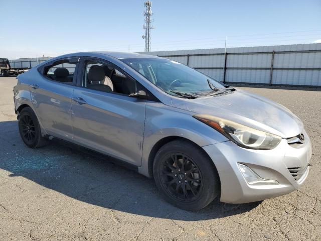 Photo 3 VIN: 5NPDH4AE9GH662717 - HYUNDAI ELANTRA SE 