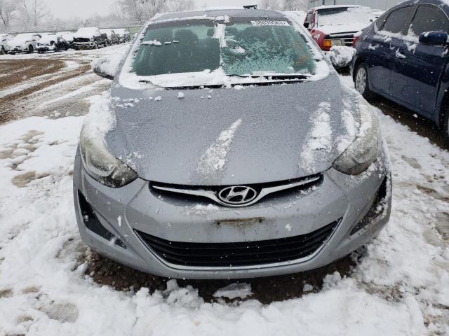 Photo 4 VIN: 5NPDH4AE9GH663950 - HYUNDAI ELANTRA SE 