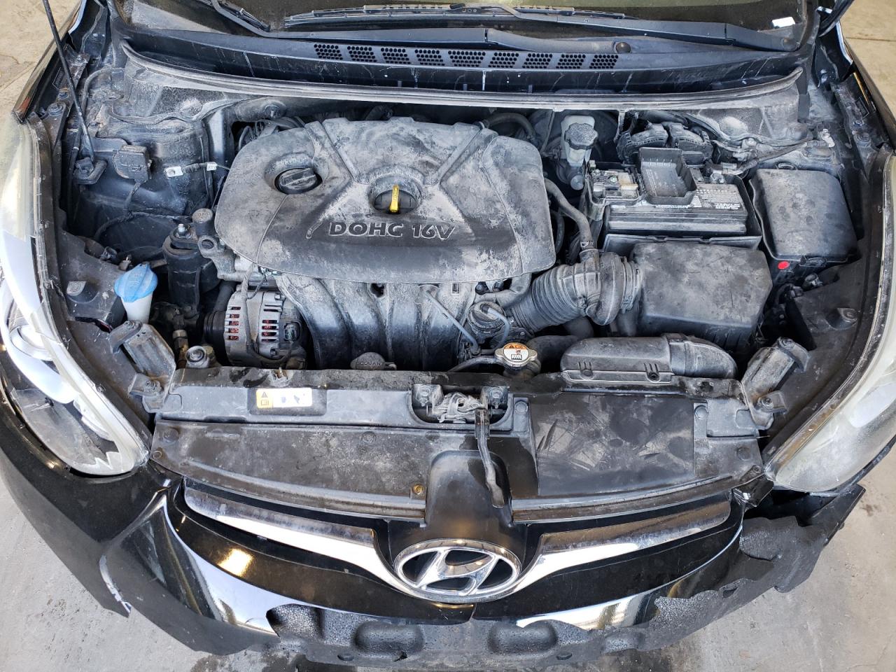 Photo 10 VIN: 5NPDH4AE9GH668825 - HYUNDAI ELANTRA 