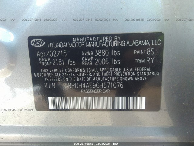 Photo 8 VIN: 5NPDH4AE9GH671076 - HYUNDAI ELANTRA 