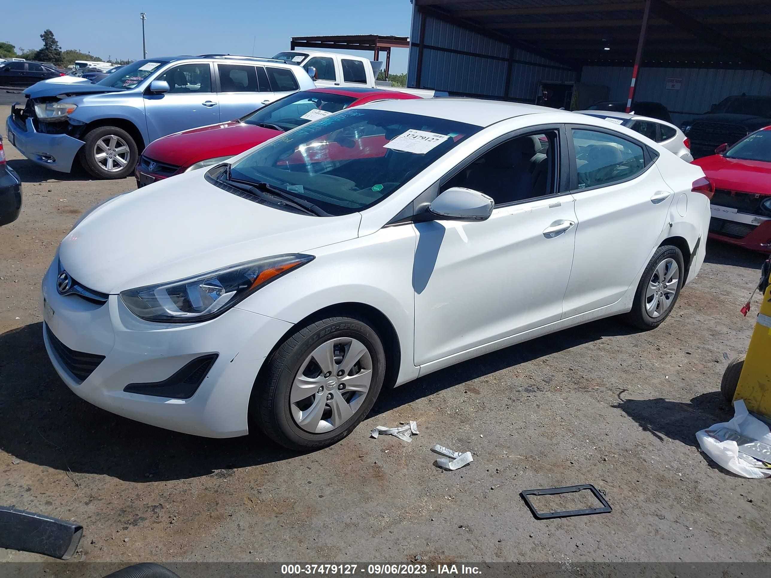 Photo 1 VIN: 5NPDH4AE9GH673054 - HYUNDAI ELANTRA 