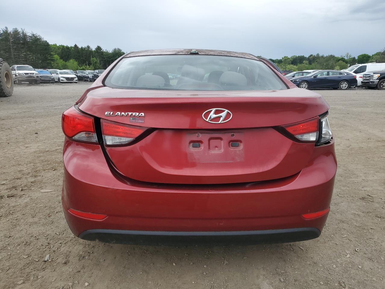 Photo 5 VIN: 5NPDH4AE9GH676035 - HYUNDAI ELANTRA 