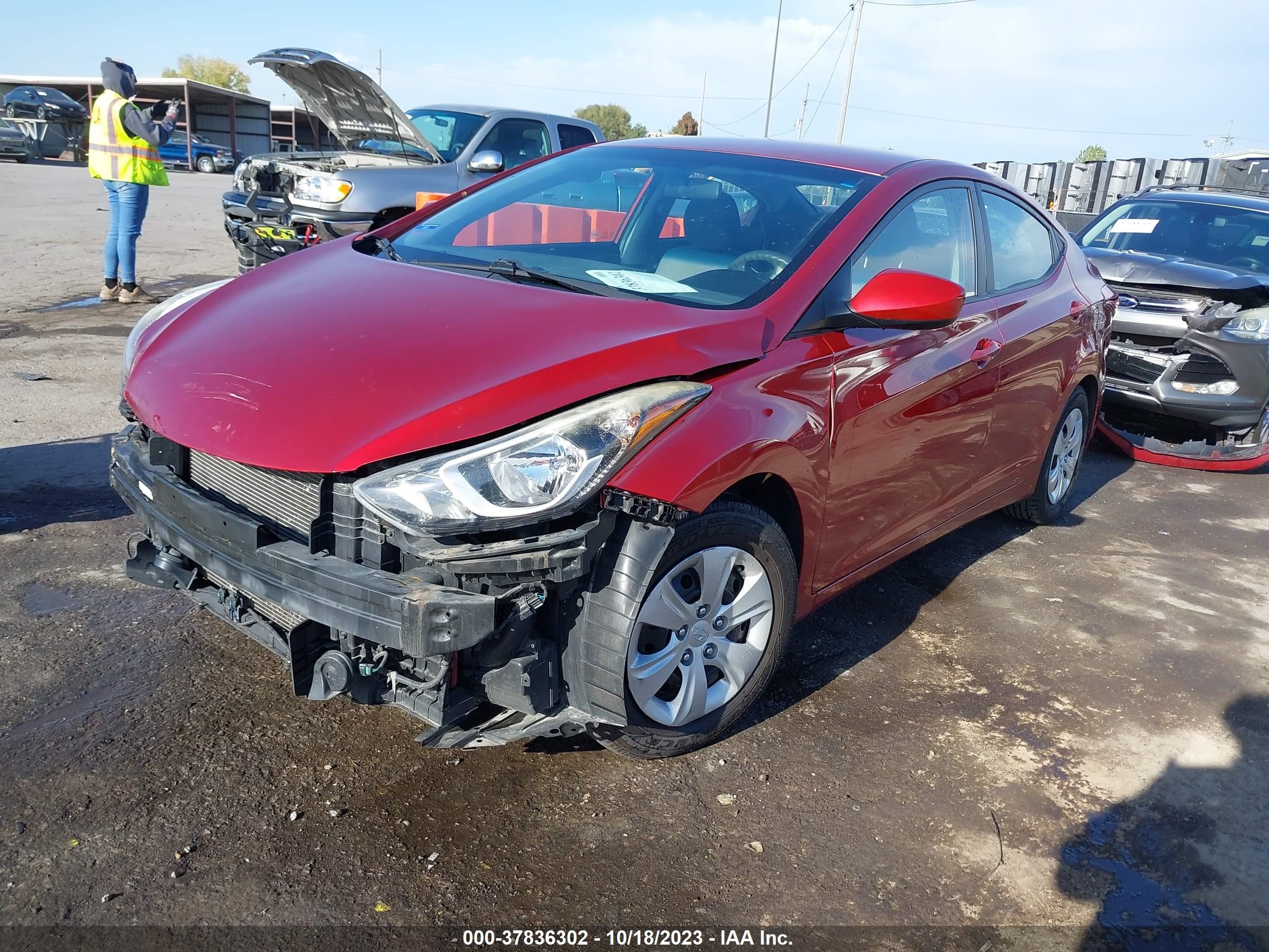 Photo 1 VIN: 5NPDH4AE9GH678738 - HYUNDAI ELANTRA 