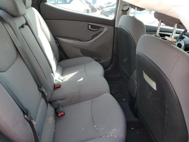 Photo 9 VIN: 5NPDH4AE9GH680442 - HYUNDAI ELANTRA SE 