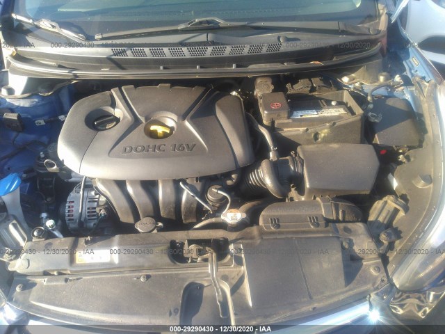 Photo 9 VIN: 5NPDH4AE9GH685222 - HYUNDAI ELANTRA 