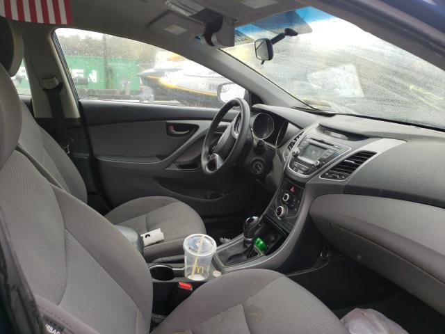 Photo 4 VIN: 5NPDH4AE9GH689965 - HYUNDAI ELANTRA SE 