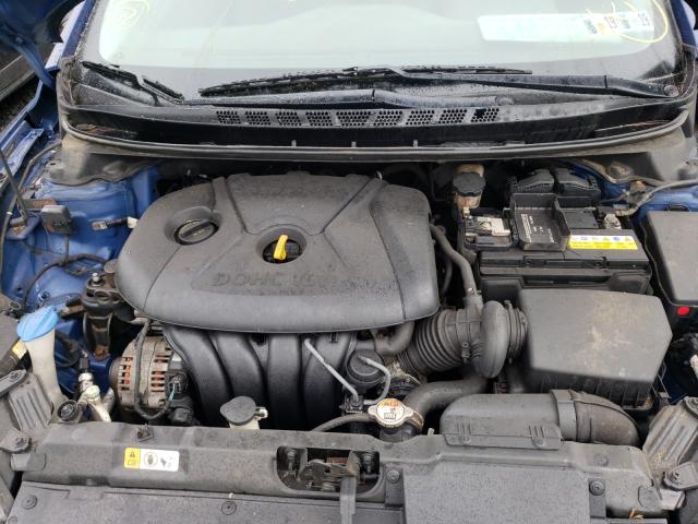 Photo 6 VIN: 5NPDH4AE9GH689965 - HYUNDAI ELANTRA SE 