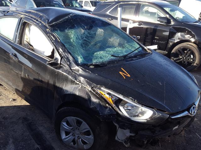 Photo 8 VIN: 5NPDH4AE9GH693174 - HYUNDAI ELANTRA SE 