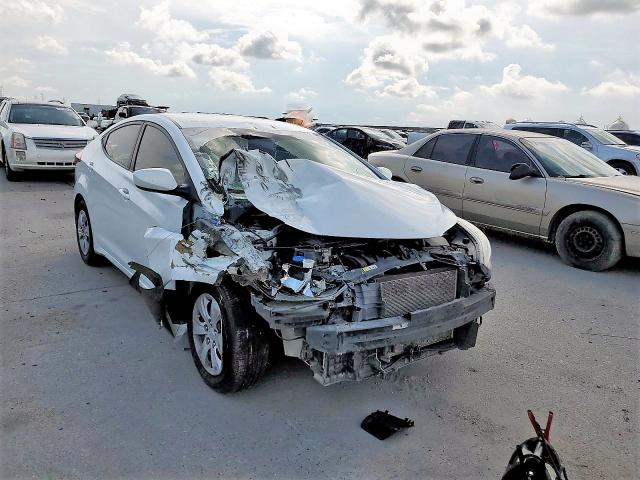 Photo 0 VIN: 5NPDH4AE9GH695278 - HYUNDAI ELANTRA SE 