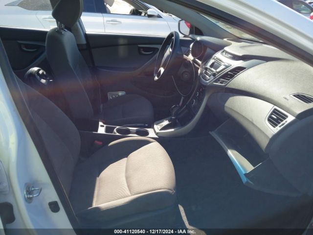 Photo 4 VIN: 5NPDH4AE9GH698570 - HYUNDAI ELANTRA 