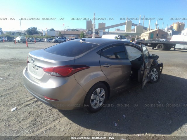 Photo 3 VIN: 5NPDH4AE9GH700074 - HYUNDAI ELANTRA 