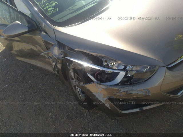 Photo 5 VIN: 5NPDH4AE9GH700074 - HYUNDAI ELANTRA 