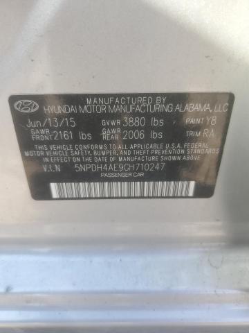 Photo 11 VIN: 5NPDH4AE9GH710247 - HYUNDAI ELANTRA SE 